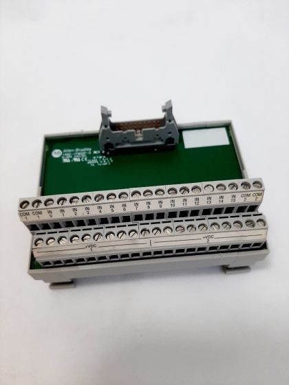 1492-IFM20F-2 - Módulo de Interface
