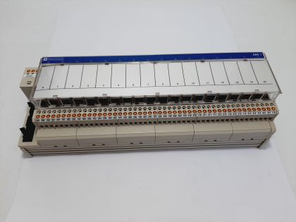 ABE7 P16T330E - Interface ABE7 - 16 Saídas Relé 12MM